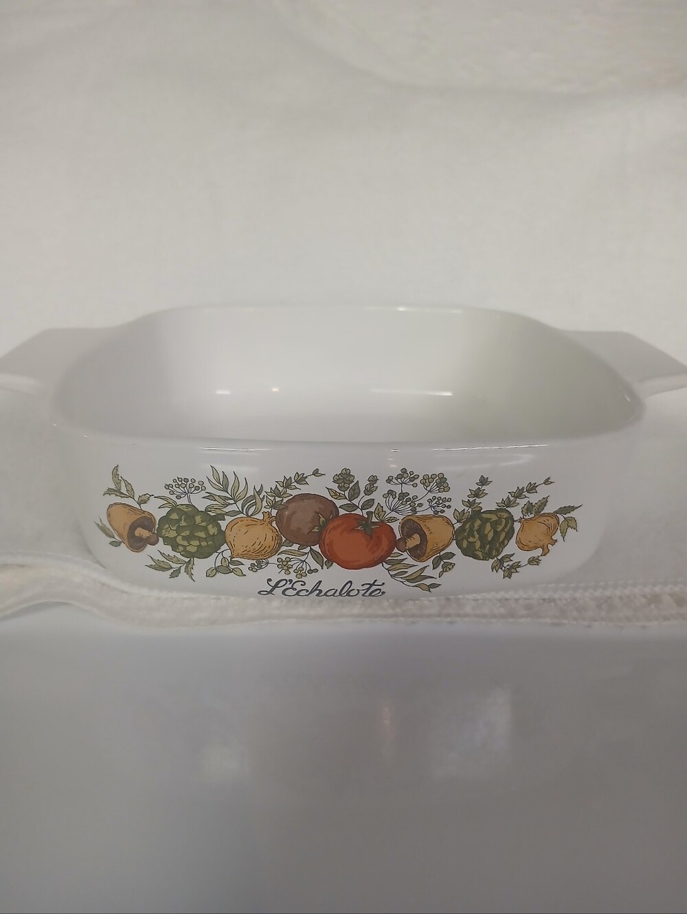 Vintage Corning Ware one quart Spice of Life casserole dish/serving dish